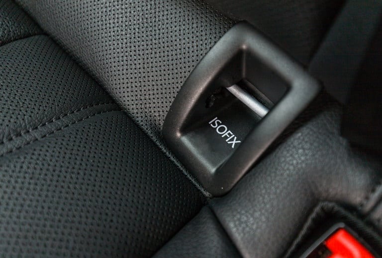 ISOFIX, a system that hooks onto life