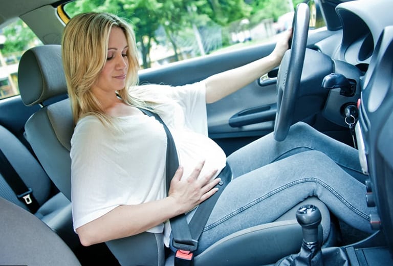 Driving While Pregnant: Safety, Risks, and When to Stop