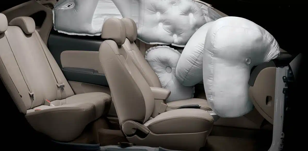 Seguridad activa y pasiva La seguridad vial, entra en el grupo de preocupaciones principales del ser humano.